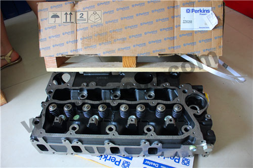 珀金斯Perkins 柴油機配件批發111011120汽缸蓋總成(403D)